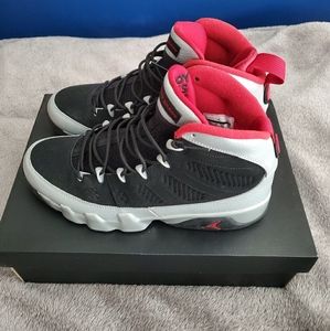Jordan 9 Retro Johnny Kilroy
